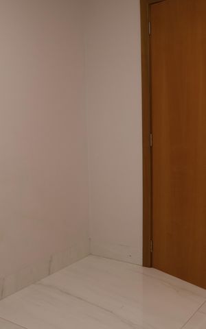 Casa à venda com 530m², 5 quartos e 5 vagasComodo