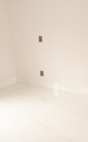 Casa à venda com 530m², 5 quartos e 5 vagasSuíte 2