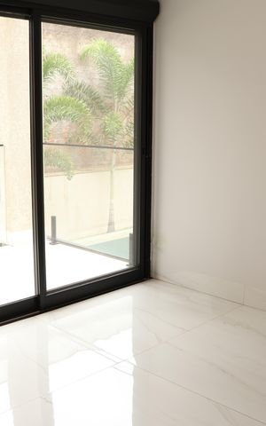 Casa à venda com 530m², 5 quartos e 5 vagasSuíte 3