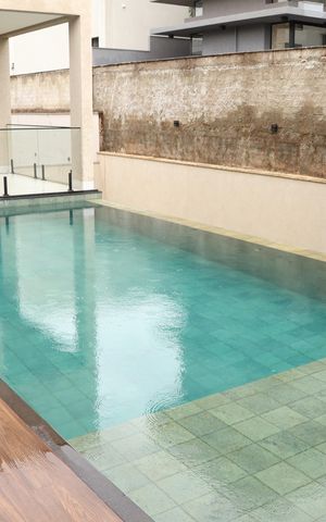 Casa à venda com 530m², 5 quartos e 5 vagasPiscina