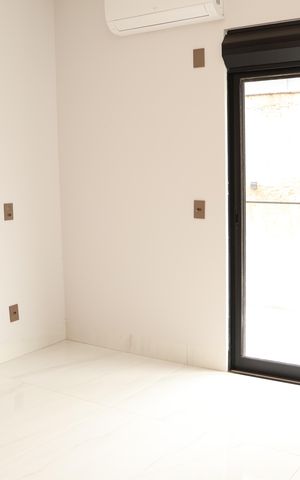 Casa à venda com 530m², 5 quartos e 5 vagasSuíte 3