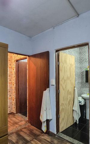 Casa para alugar com 15m², 2 quartos e 1 vaga Casa para alugar com 15m², 2 quartos e 1 vagaSuíte