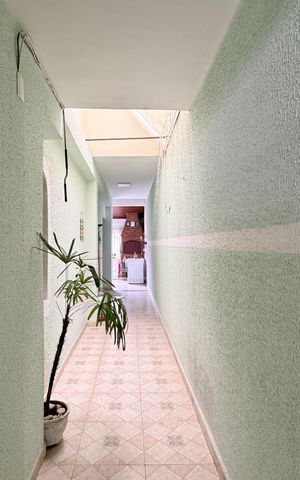 Casa à venda com 125m², 2 quartos e 2 vagas Casa à venda com 125m², 2 quartos e 2 vagasQuintal