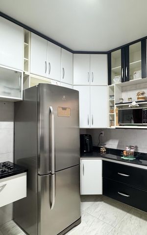Casa à venda com 125m², 2 quartos e 2 vagas Casa à venda com 125m², 2 quartos e 2 vagasCozinha