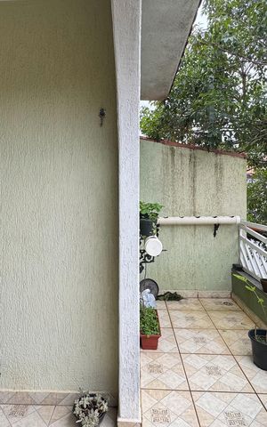Casa à venda com 125m², 2 quartos e 2 vagas Casa à venda com 125m², 2 quartos e 2 vagasSacada - Suíte