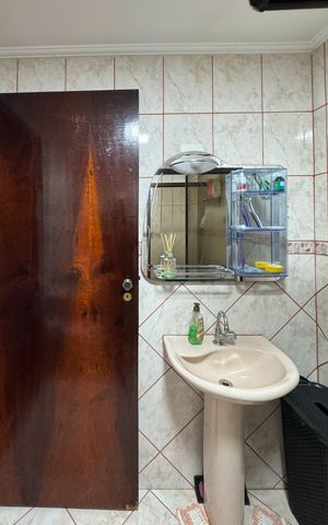 Casa à venda com 125m², 2 quartos e 2 vagas Casa à venda com 125m², 2 quartos e 2 vagasBanheiro - Suíte