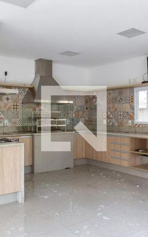 Apartamento à venda com 171m², 3 quartos e 3 vagas Apartamento à venda com 171m², 3 quartos e 3 vagasChurrasqueira