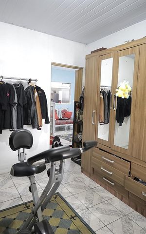 Casa à venda com 118m², 3 quartos e 3 vagasQuarto 2