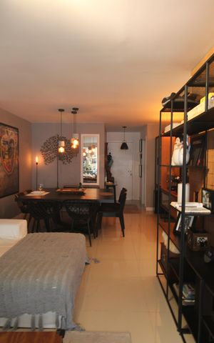 Apartamento à venda com 117m², 3 quartos e 2 vagasSala