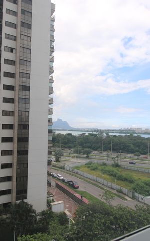 Apartamento à venda com 117m², 3 quartos e 2 vagasSala - Varanda