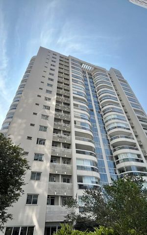 Apartamento à venda com 117m², 3 quartos e 2 vagas Apartamento à venda com 117m², 3 quartos e 2 vagasFachada do bloco