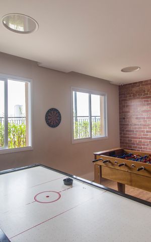 Apartamento à venda com 65m², 2 quartos e 1 vagaÁrea comum