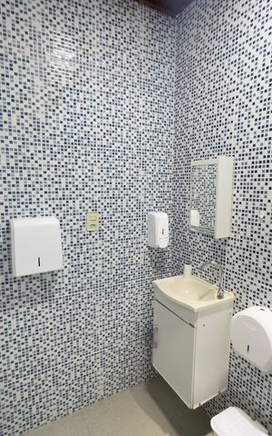 Casa para alugar com 800m², 8 quartos e 10 vagasBanheiro 8