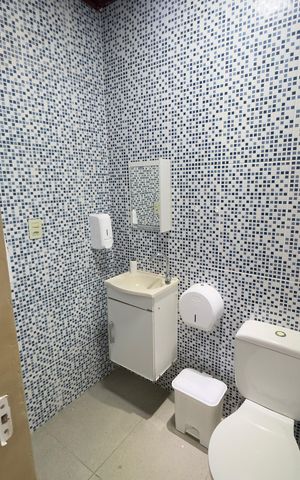 Casa para alugar com 800m², 8 quartos e 10 vagasBanheiro 8
