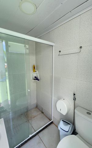 Casa para alugar com 800m², 8 quartos e 10 vagasBanheiro 1