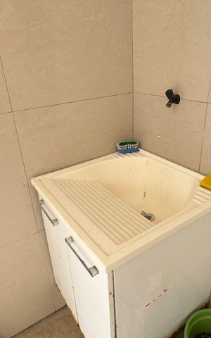 Casa para alugar com 800m², 8 quartos e 10 vagasÁrea de Serviço