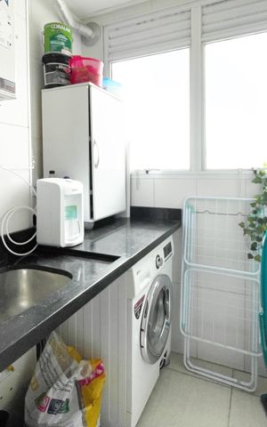 Apartamento à venda com 59m², 2 quartos e 2 vagas Apartamento à venda com 59m², 2 quartos e 2 vagasÁrea de Serviço
