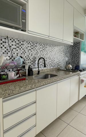 Apartamento à venda com 59m², 2 quartos e 2 vagas Apartamento à venda com 59m², 2 quartos e 2 vagasCozinha - Armários