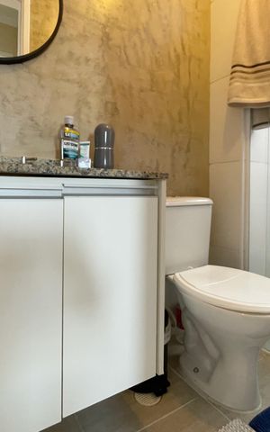Apartamento à venda com 59m², 2 quartos e 2 vagas Apartamento à venda com 59m², 2 quartos e 2 vagasBanheiro
