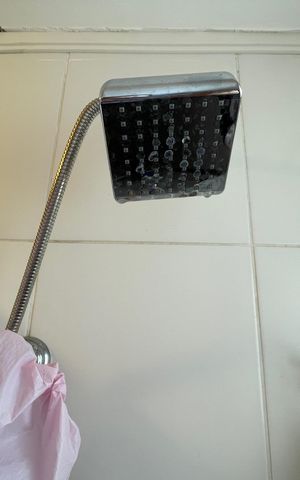 Apartamento à venda com 59m², 2 quartos e 2 vagas Apartamento à venda com 59m², 2 quartos e 2 vagasChuveiro