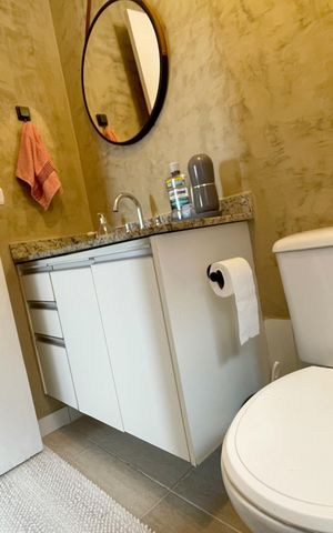 Apartamento à venda com 59m², 2 quartos e 2 vagas Apartamento à venda com 59m², 2 quartos e 2 vagasBanheiro