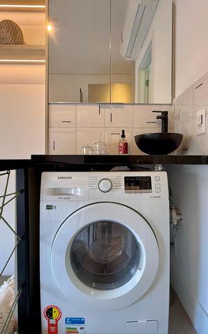 Studio para alugar com 22m², 0 quarto e sem vaga Studio para alugar com 22m², 0 quarto e sem vagaÁrea de Serviço