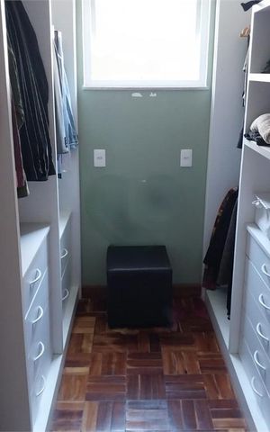 Casa à venda com 450m², 7 quartos e 3 vagas