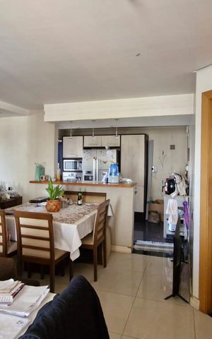 Apartamento à venda com 83m², 2 quartos e 2 vagas Apartamento à venda com 83m², 2 quartos e 2 vagasSala