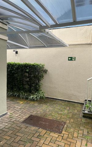 Apartamento à venda com 50m², 2 quartos e 1 vaga Apartamento à venda com 50m², 2 quartos e 1 vagaÁrea externa