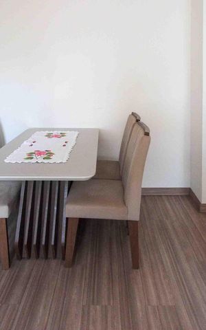 Apartamento à venda com 47m², 2 quartos e 1 vaga Apartamento à venda com 47m², 2 quartos e 1 vagaSala de Jantar