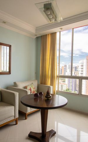 Apartamento à venda com 175m², 3 quartos e 1 vaga Apartamento à venda com 175m², 3 quartos e 1 vagaSala