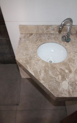 Apartamento à venda com 37m², 2 quartos e sem vagaBanheiro