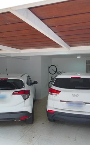Casa à venda com 420m², 3 quartos e 2 vagasGaragem
