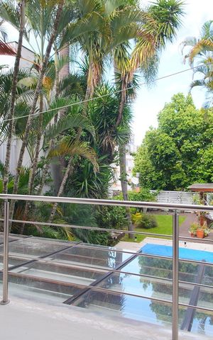 Casa à venda com 420m², 3 quartos e 2 vagasQuarto 3 - Varanda
