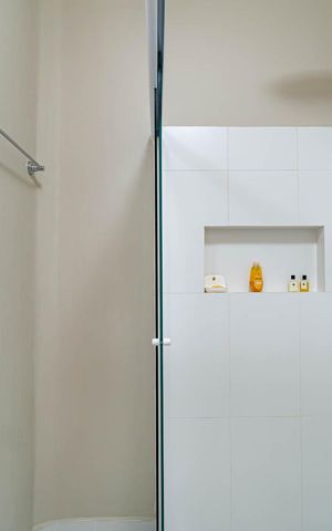 Apartamento à venda com 72m², 1 quarto e sem vaga Apartamento à venda com 72m², 1 quarto e sem vagaBanheiro da Suíte