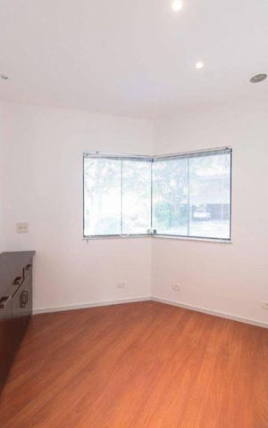 Casa à venda com 780m², 4 quartos e 8 vagas