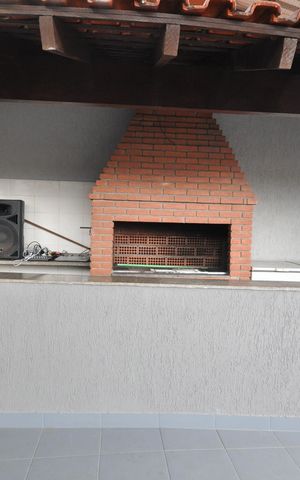 Casa à venda com 559m², 4 quartos e 6 vagasChurrasqueira