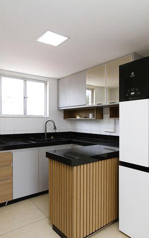 Apartamento para alugar com 104m², 2 quartos e 2 vagasCozinha
