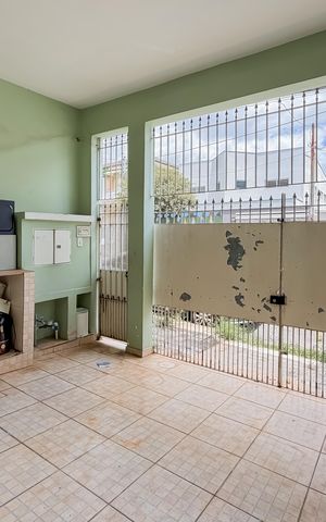 Casa à venda com 108m², 2 quartos e 1 vagaGaragem
