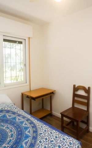 Casa para alugar com 1000m², 4 quartos e 5 vagas Casa para alugar com 1000m², 4 quartos e 5 vagasQuarto