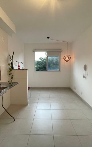 Apartamento à venda com 35m², 2 quartos e sem vaga Apartamento à venda com 35m², 2 quartos e sem vagaSala/Cozinha