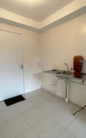 Apartamento à venda com 35m², 2 quartos e sem vaga Apartamento à venda com 35m², 2 quartos e sem vagaSala/Cozinha