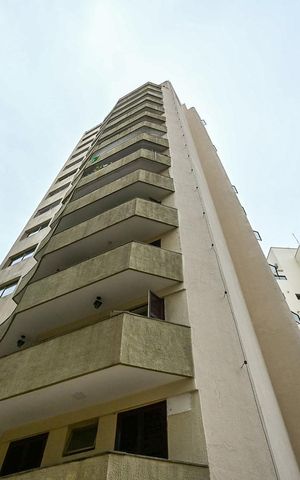 Apartamento para alugar com 120m², 3 quartos e 2 vagasFachada