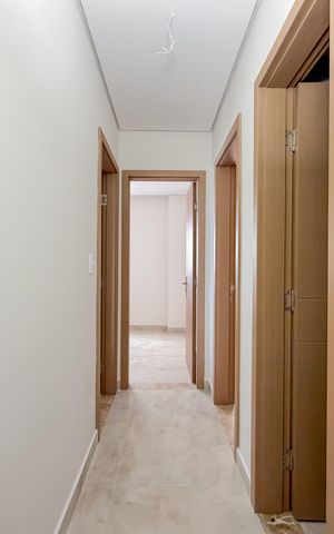Apartamento para alugar com 116m², 3 quartos e 3 vagas Apartamento para alugar com 116m², 3 quartos e 3 vagasCorredor