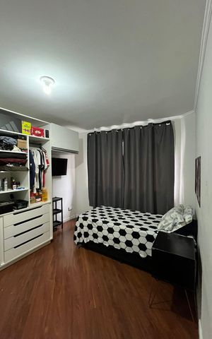 Casa à venda com 300m², 4 quartos e 3 vagas Casa à venda com 300m², 4 quartos e 3 vagasQuarto