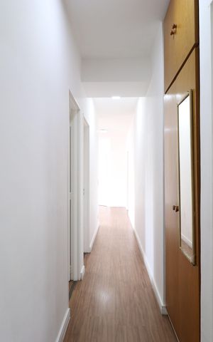 Apartamento à venda com 110m², 3 quartos e 1 vagaCorredor 