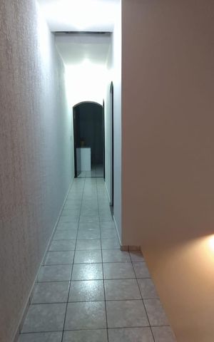 Casa à venda com 129m², 3 quartos e 4 vagas