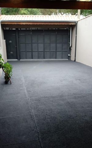 Casa à venda com 129m², 3 quartos e 4 vagas