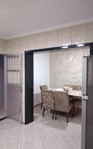 Casa à venda com 150m², 3 quartos e 2 vagas