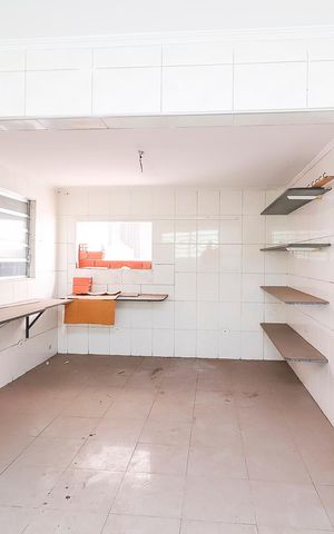 Casa para alugar com 360m², 4 quartos e 2 vagasRefeitório